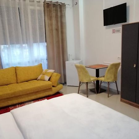 تيرانا Isabel Rooms الغرفة الصورة