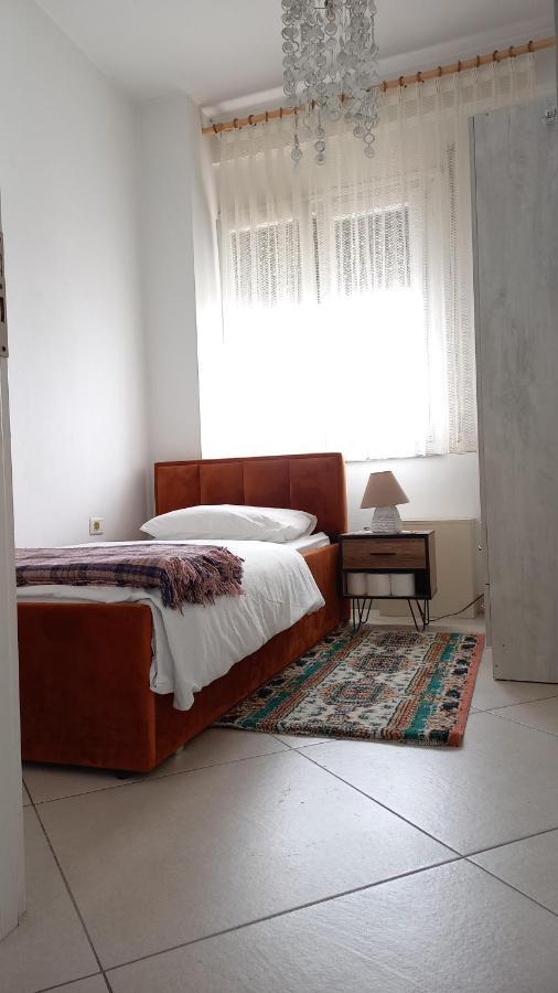 تيرانا Isabel Rooms الغرفة الصورة
